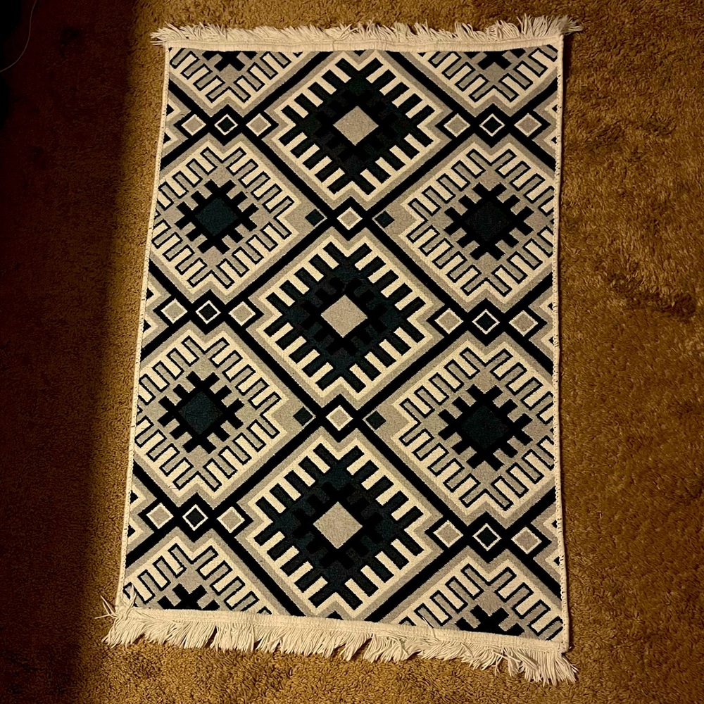 Rug
